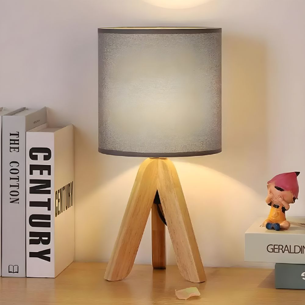 ScandiGlow Tripod Lamp