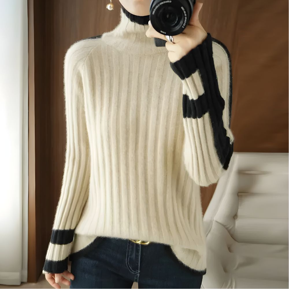 Cozy Luxe Cashmere Turtleneck Sweater