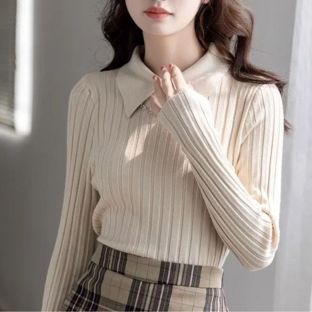 Essential Polo Collar Knit Top