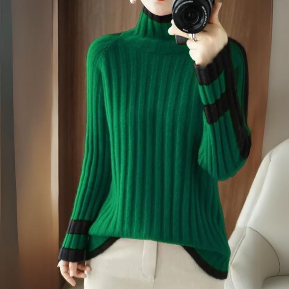 Cozy Luxe Cashmere Turtleneck Sweater