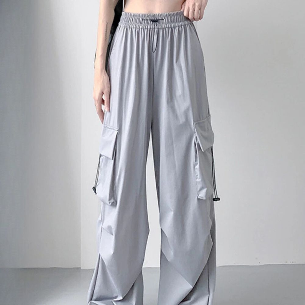 Vibe Easy Fit High-Waist Cargo Pants